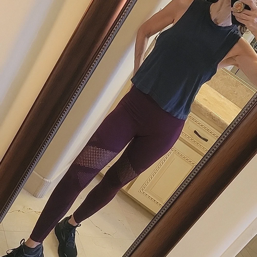 Fabletics Purple Lasercut Sport Tights, S - Picture 4 of 16